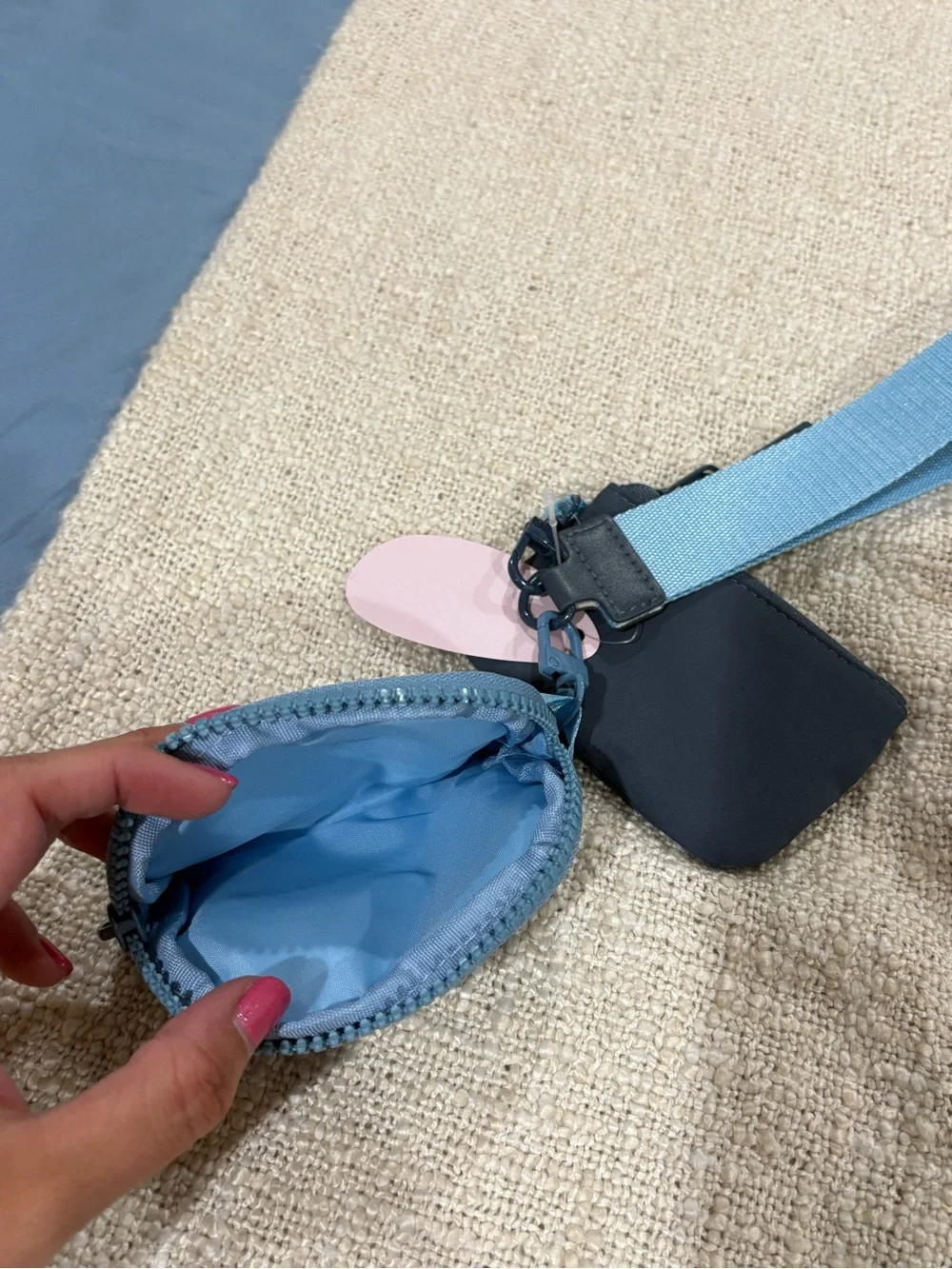 NWT Blue Wristlet Key & Card Holder Set